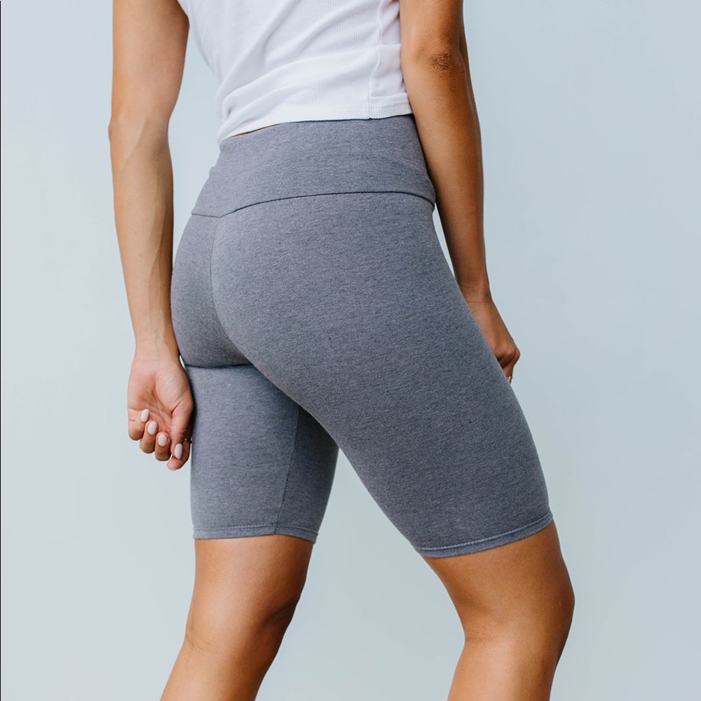 Aero Biker Shorts in Charcoal - Picture 6 of 15